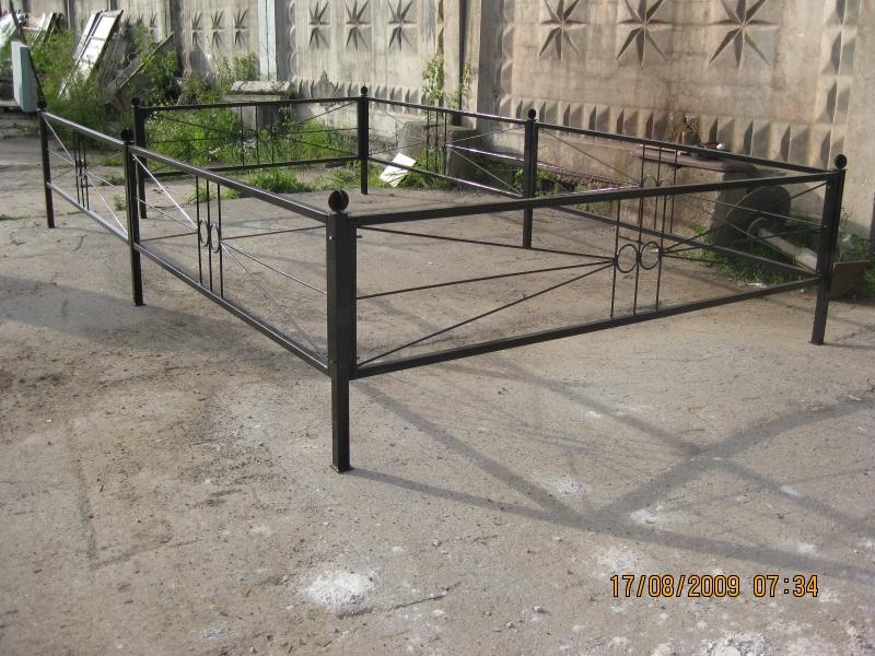 оградки из профильной трубы оградки из профильной трубы Новосибирск